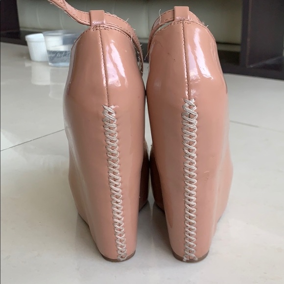 Jeffrey Campbell Audrey Two Patent Leather Wedges - Picture 5 of 5